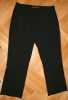 černé kalhoty s elastanem, nižší sed, přes boky 91cm, délka 74cm, zapínání na zip a háček, perfektní kvalita,velikost 36