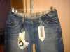 Prodám značkové dámské jeansy zn. Gasolina,nenošené,velikost 28/32(bohužel mi jsou malé),obvod v pase 84cm a délka nohavic 109 cm,velmi pěkné bokovky.Cena 900kč+poštovné

