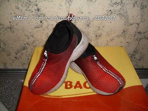 červené botasky