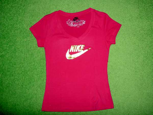 Dámská trička Nike